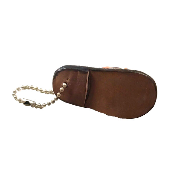 Leather Sandal Hand Made In Honduras Keychain Souvenir - Picture 5 of 5